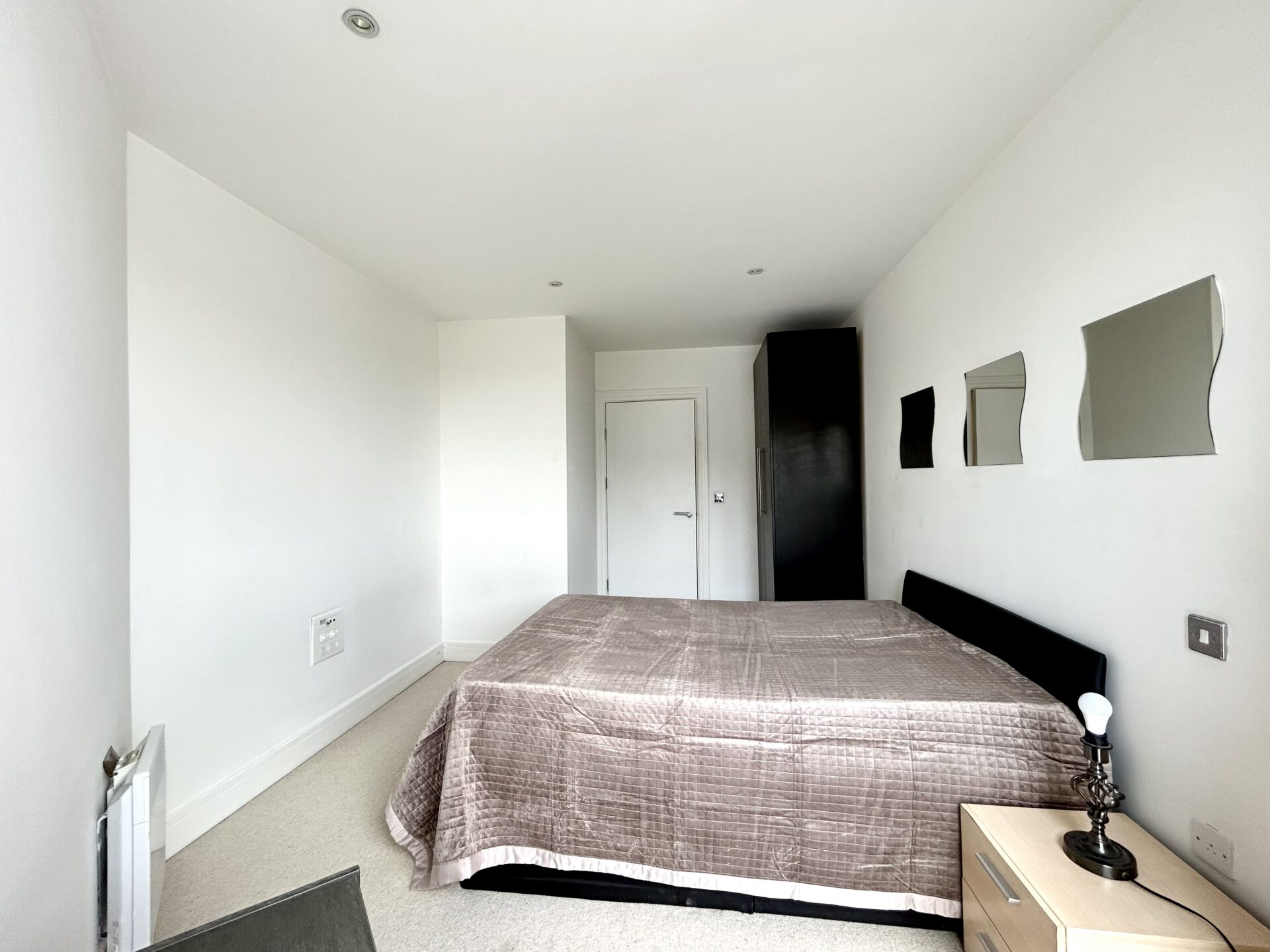 2nd bedroom 1